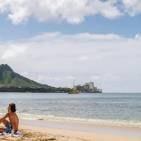 Sheraton Waikiki Beach Resort-3